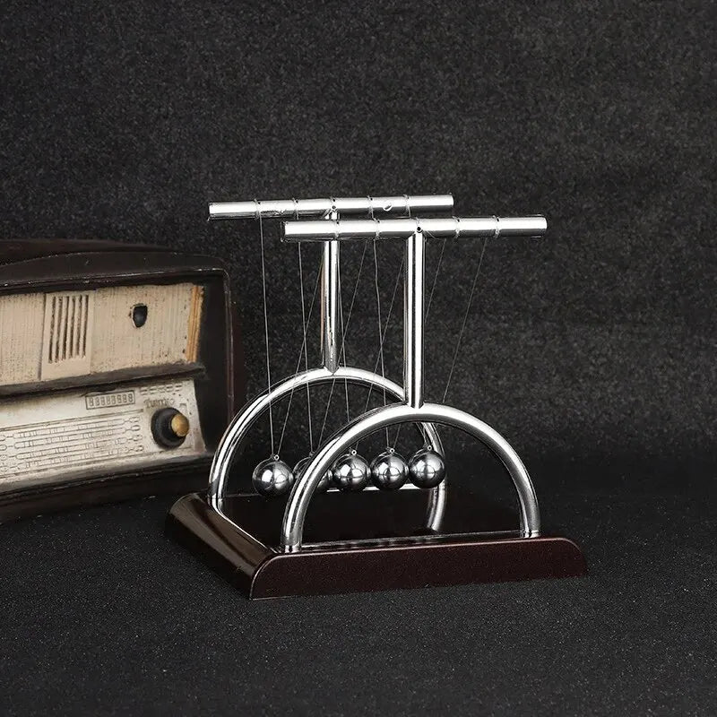 Newton’s Cradle – Physics Ornament & Stress Relief Toy