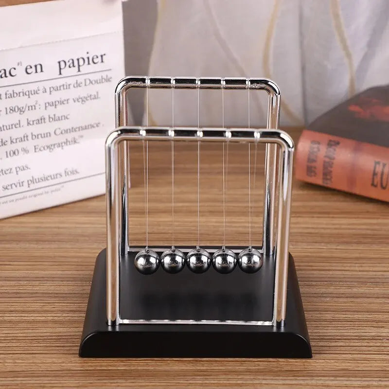 Newton’s Cradle – Physics Ornament & Stress Relief Toy